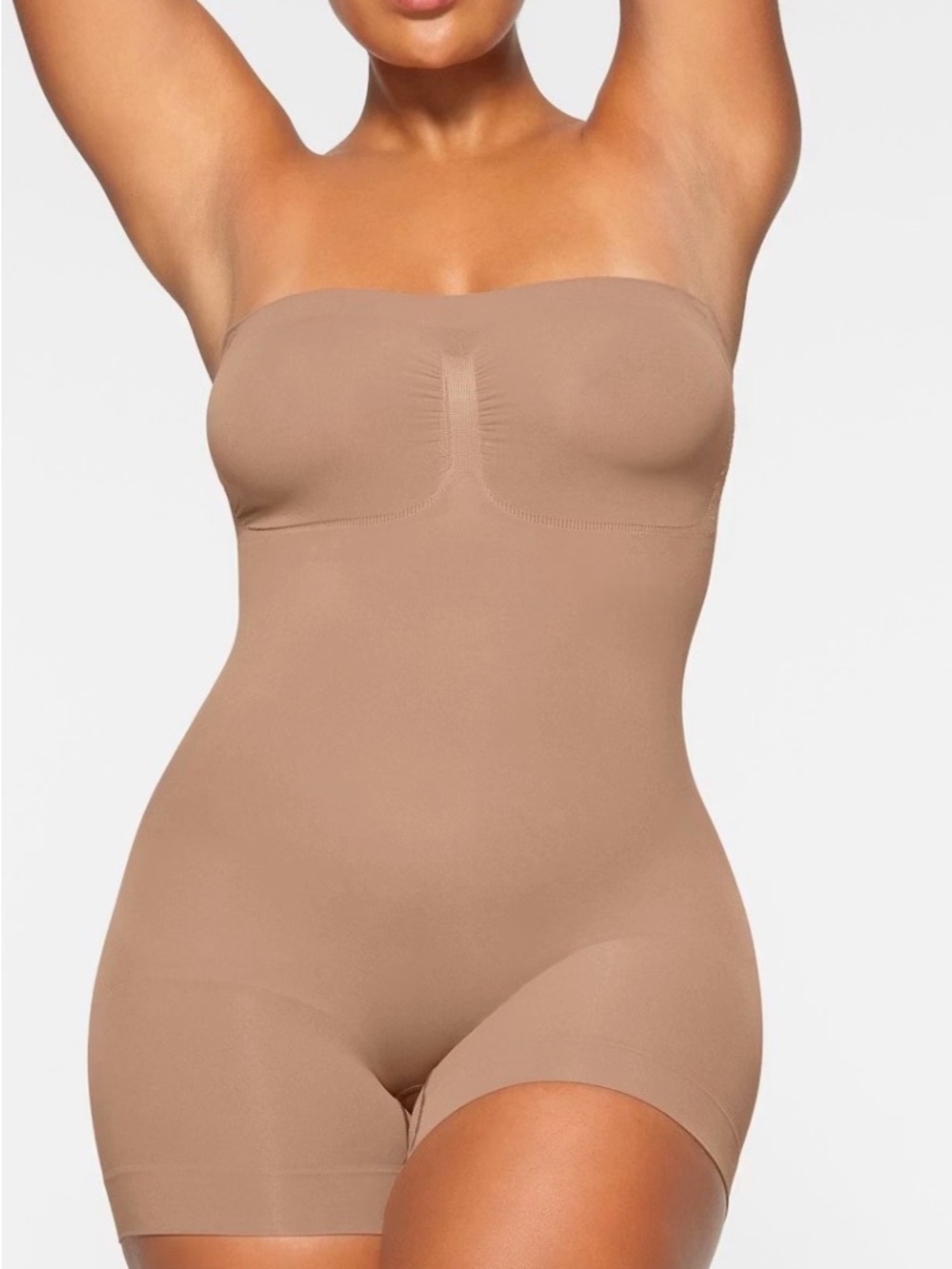 SKIMS Strapless Sculpting Shortie Bodysuit Small